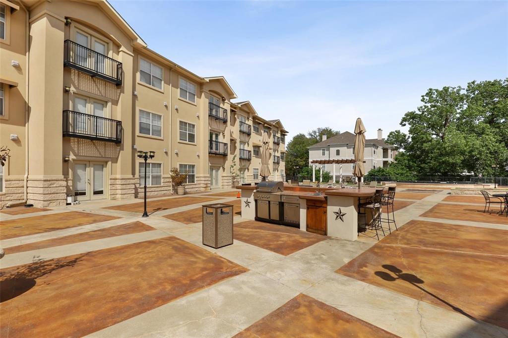 Piazza Siena Condo - Residential Lease