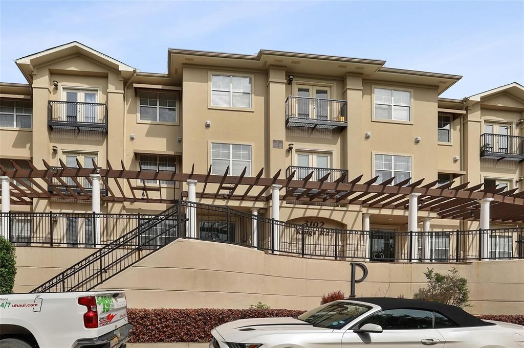 Piazza Siena Condo - Residential Lease