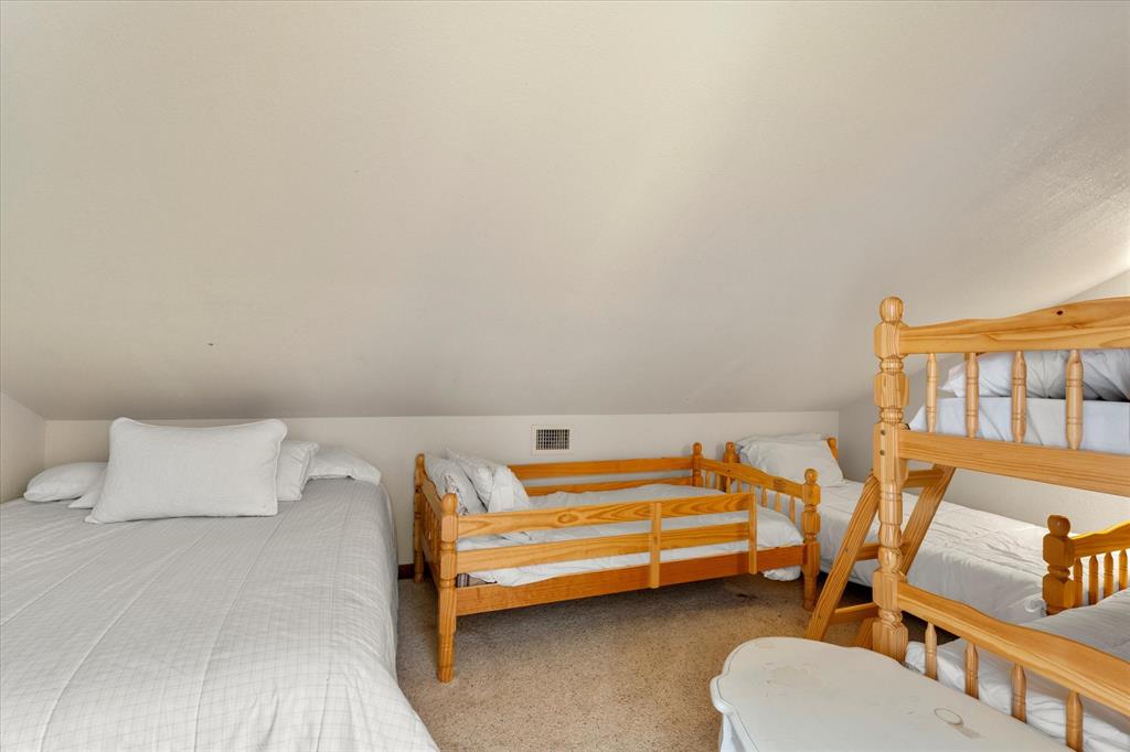 Pinnacle Club - Residential