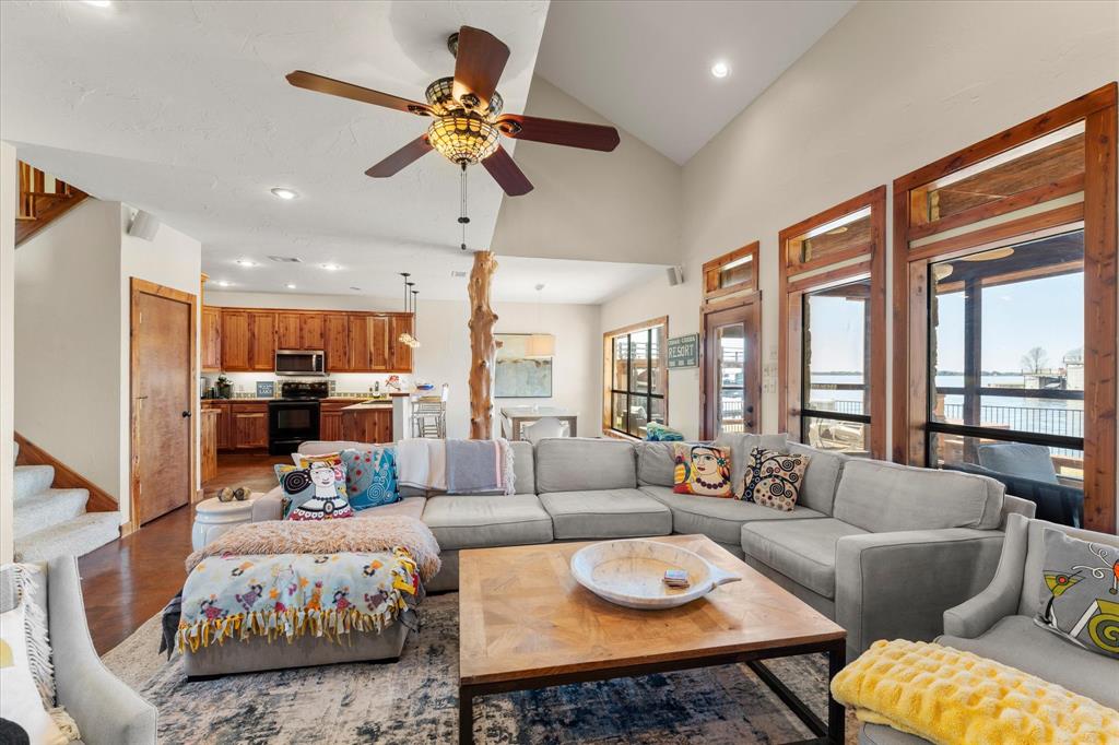 Pinnacle Club - Residential