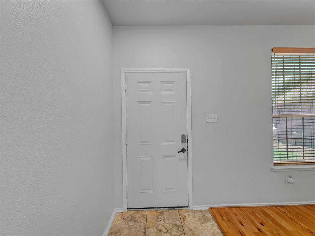 South Ridge Hills Add - Residential Lease