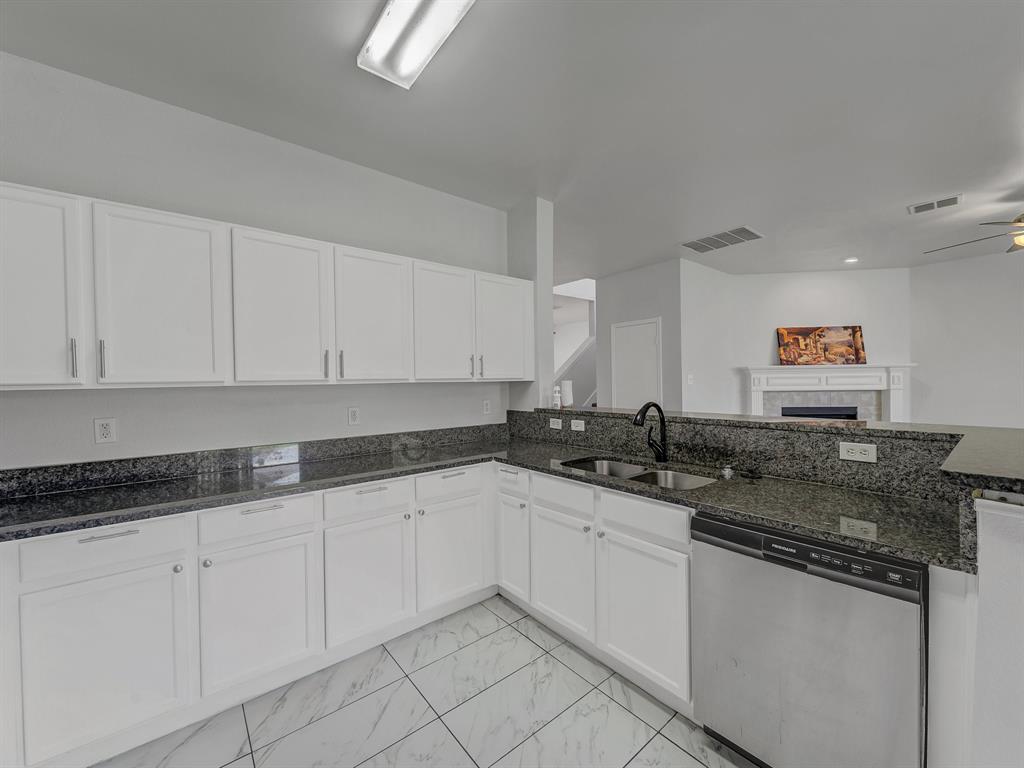 South Ridge Hills Add - Residential Lease