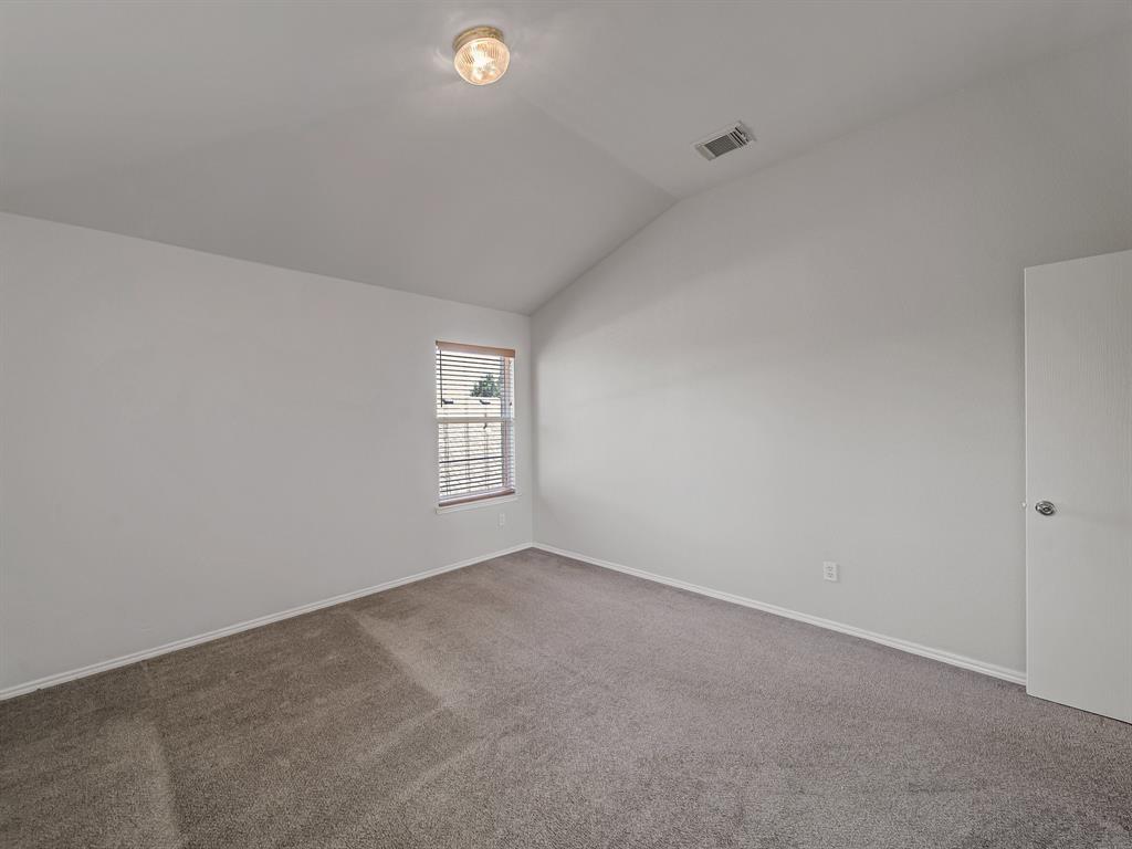 South Ridge Hills Add - Residential Lease