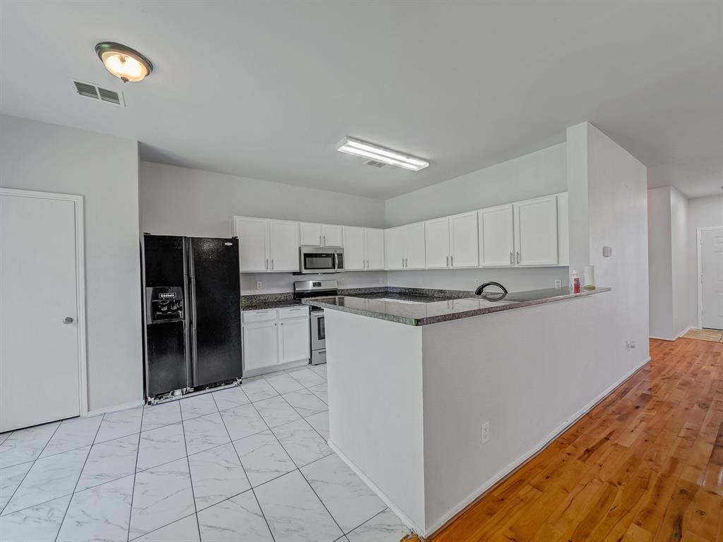 South Ridge Hills Add - Residential Lease