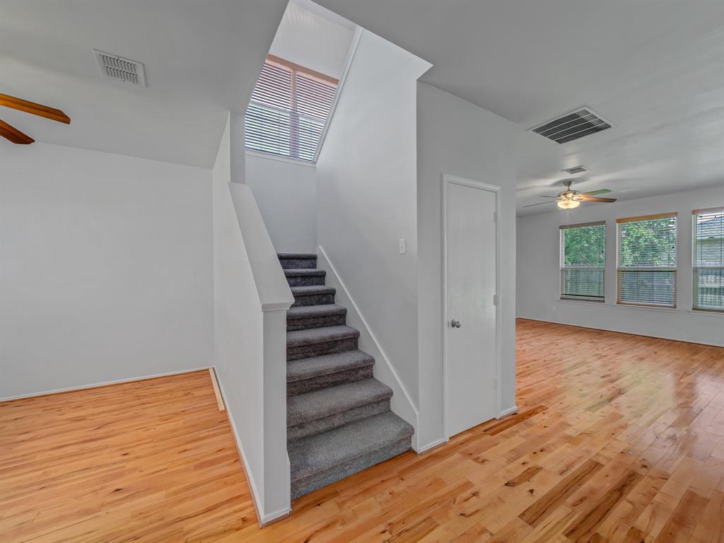 South Ridge Hills Add - Residential Lease