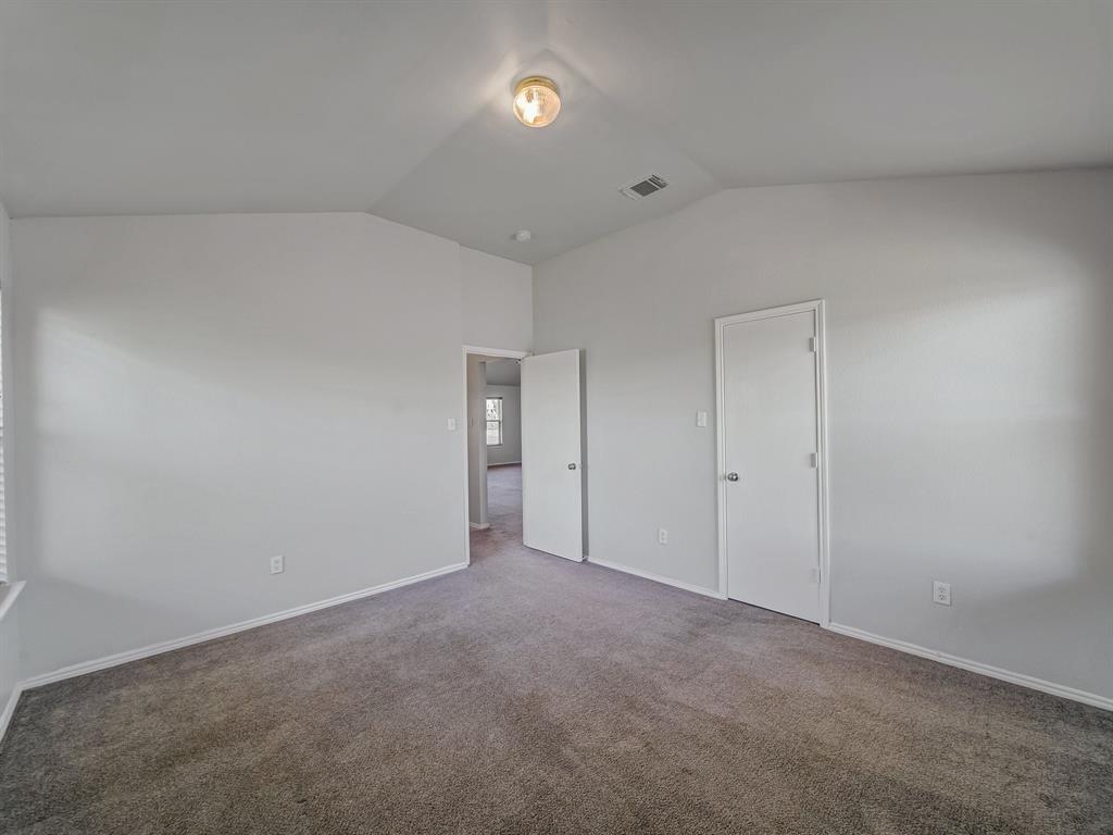 South Ridge Hills Add - Residential Lease