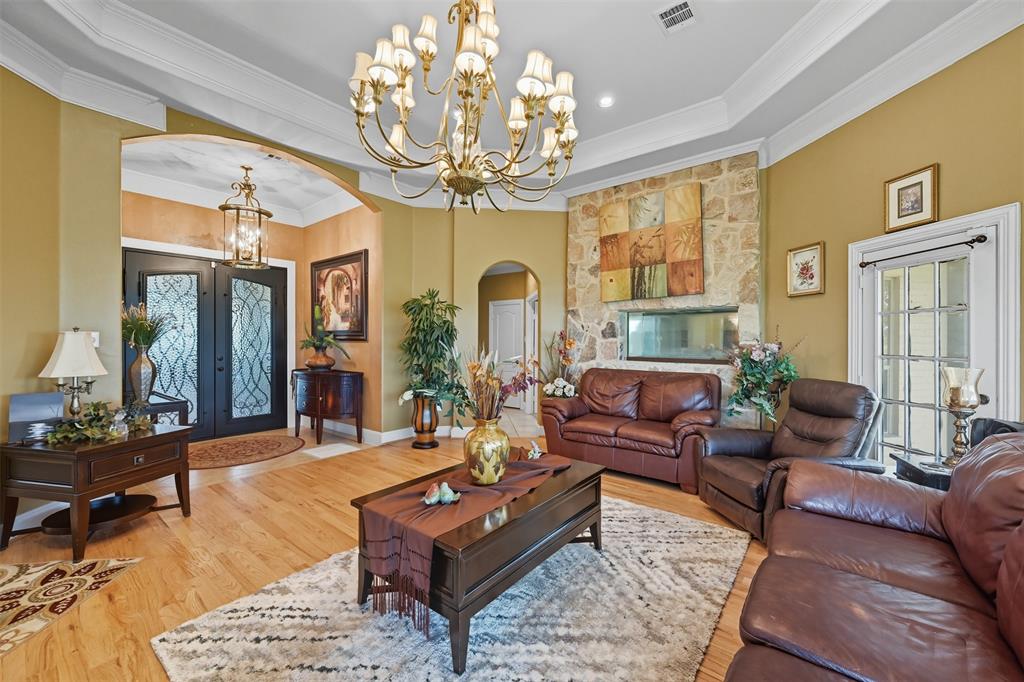 J Roberts - Residential