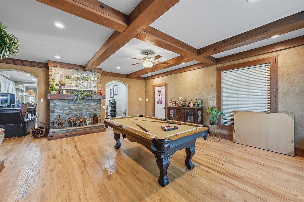 J Roberts - Residential