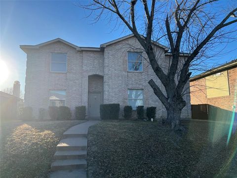 Photo of 1253 Highview Drive, Cedar Hill, TX 75104 (MLS # 21173762)