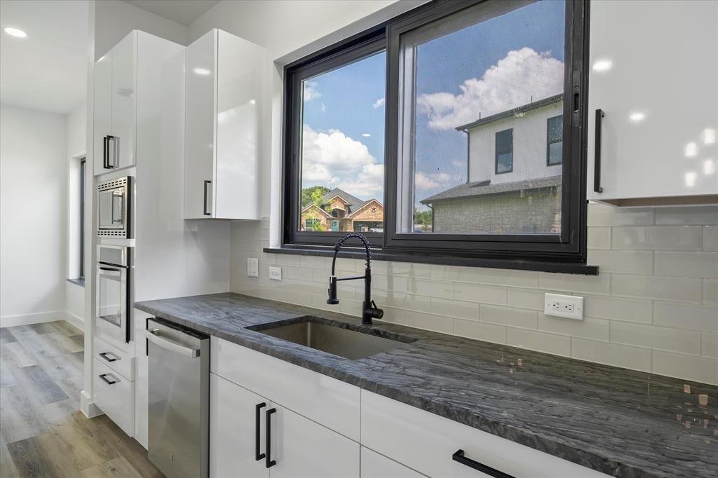 Sunset Shores - Residential