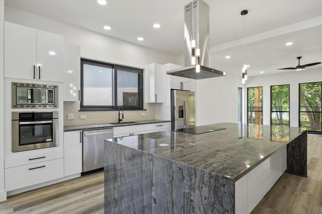 Sunset Shores - Residential