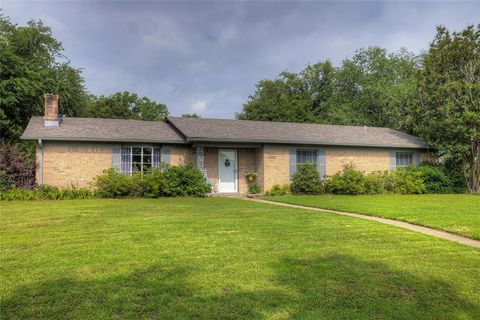 A home in Sulphur Springs