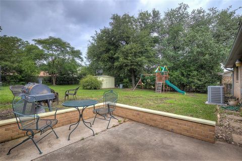 A home in Sulphur Springs