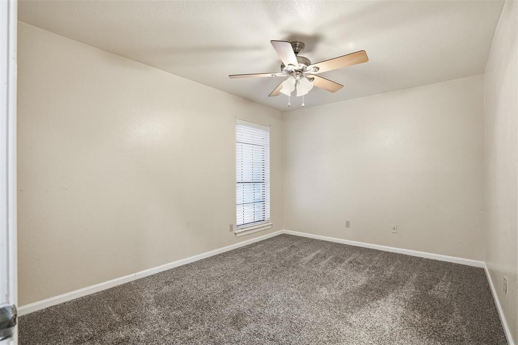 Fort Worth, Texas 76116, United States, 2 Bedrooms Bedrooms, ,3 BathroomsBathrooms,Residential,Pending,250106