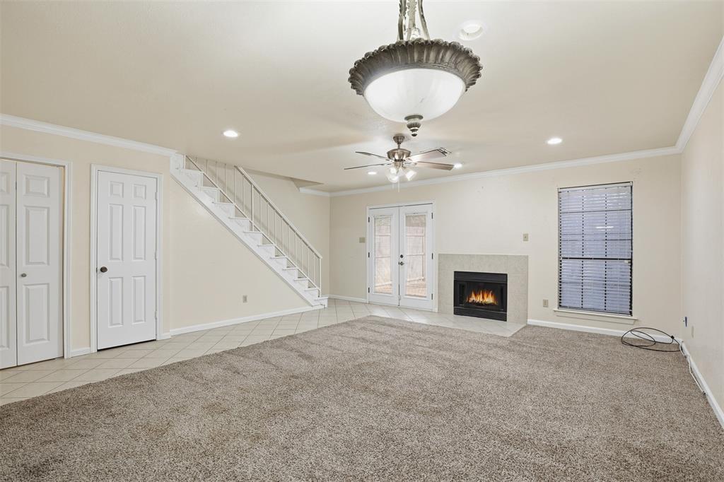 Fort Worth, Texas 76116, United States, 2 Bedrooms Bedrooms, ,3 BathroomsBathrooms,Residential,Pending,250106