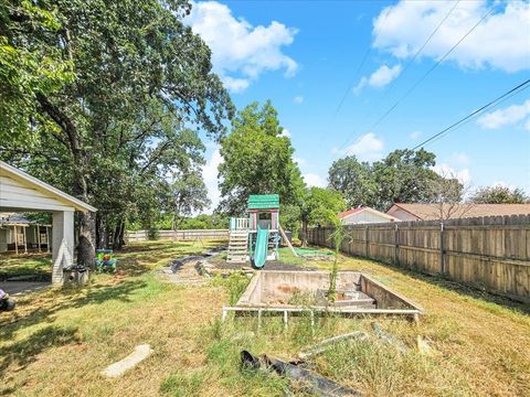 A home in Burleson