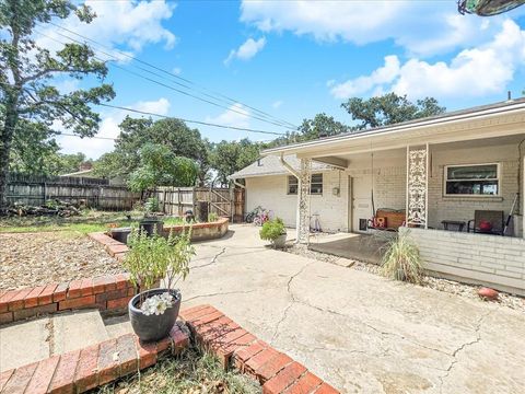 A home in Burleson