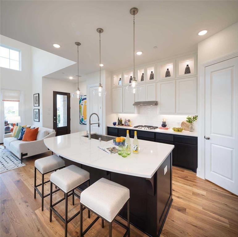 8313 Oak Island Trail