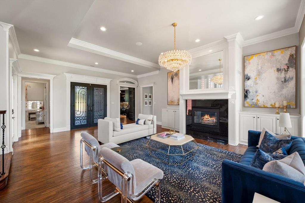 1405 Bentley Court
