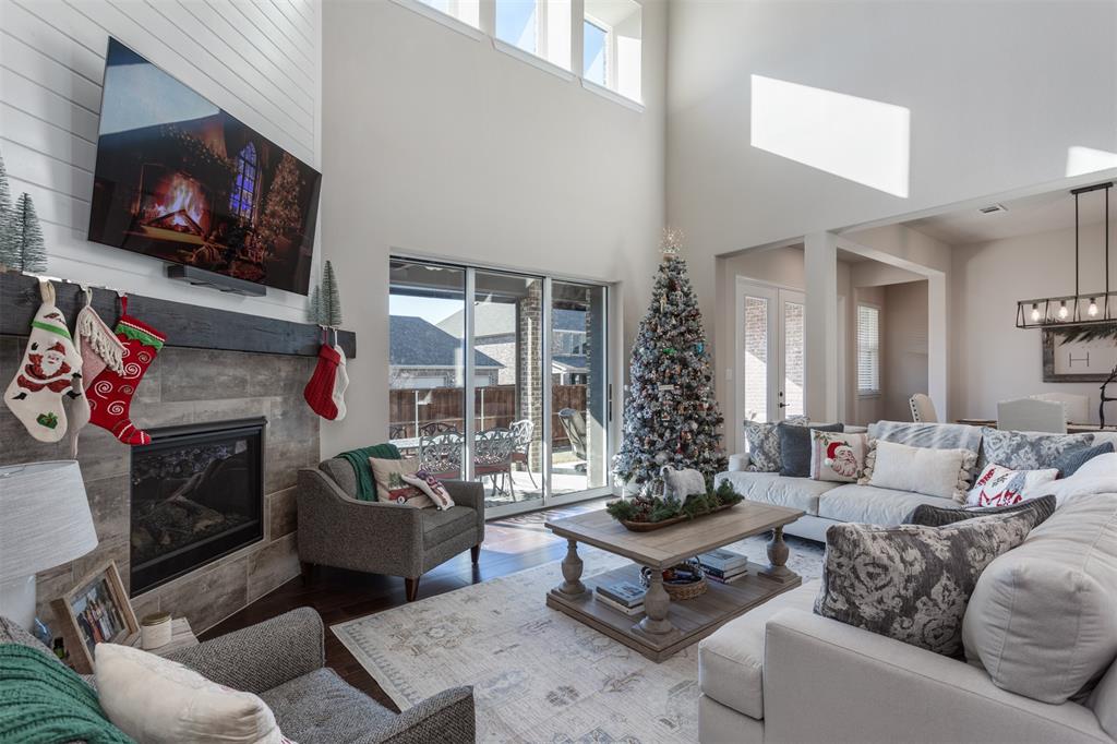 Grove Frisco Ph 2, The - Residential