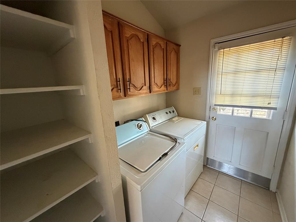 Collin Greene Condo - Residential