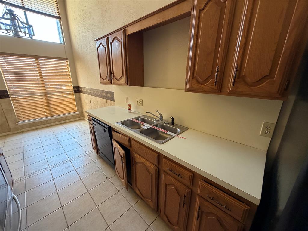 Collin Greene Condo - Residential