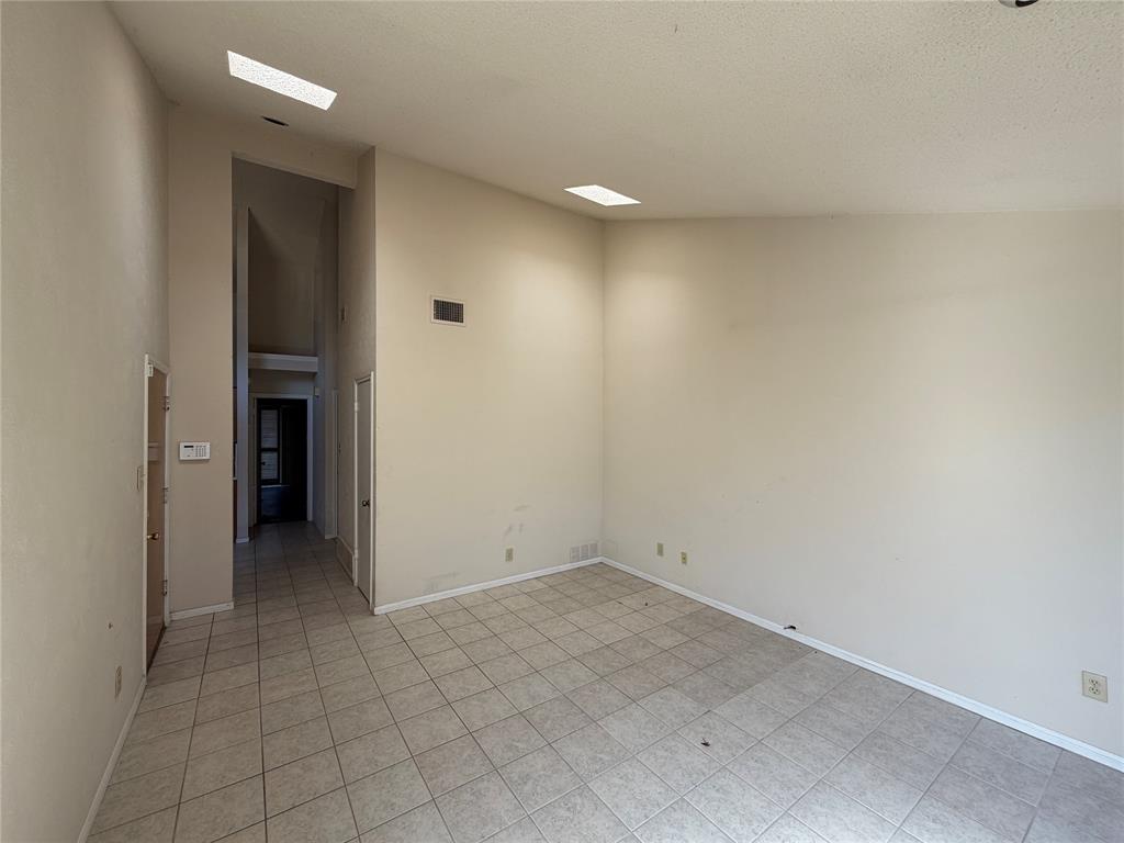 Collin Greene Condo - Residential