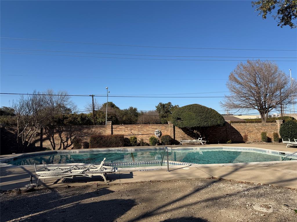 Collin Greene Condo - Residential