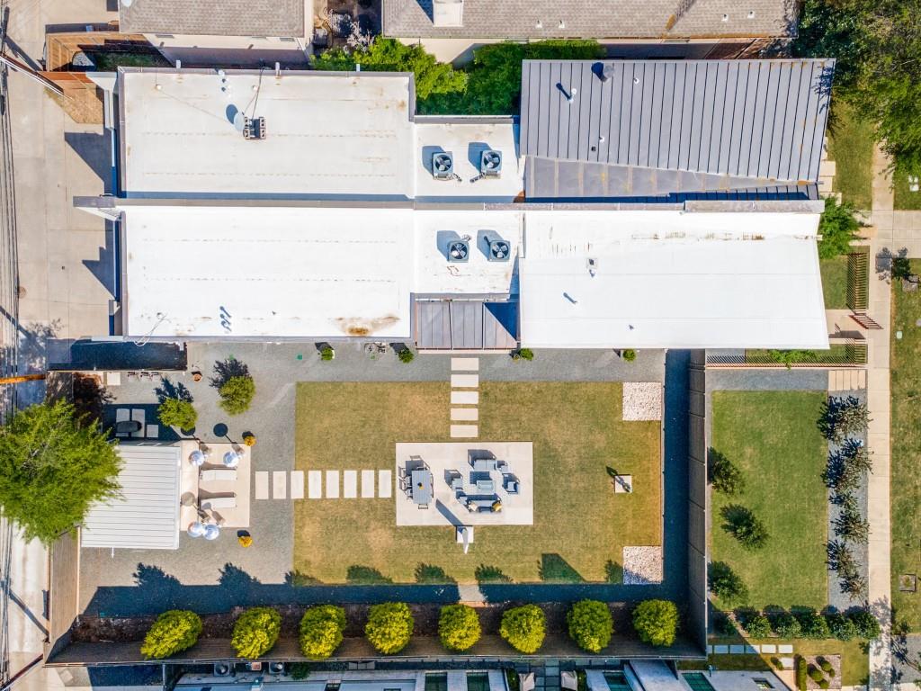 University Place - Land