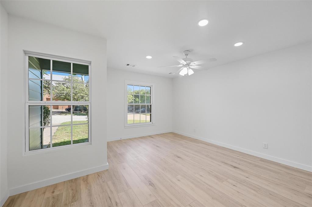 CHAMBERLAIN ARLINGTON HTS 2ND - Residential