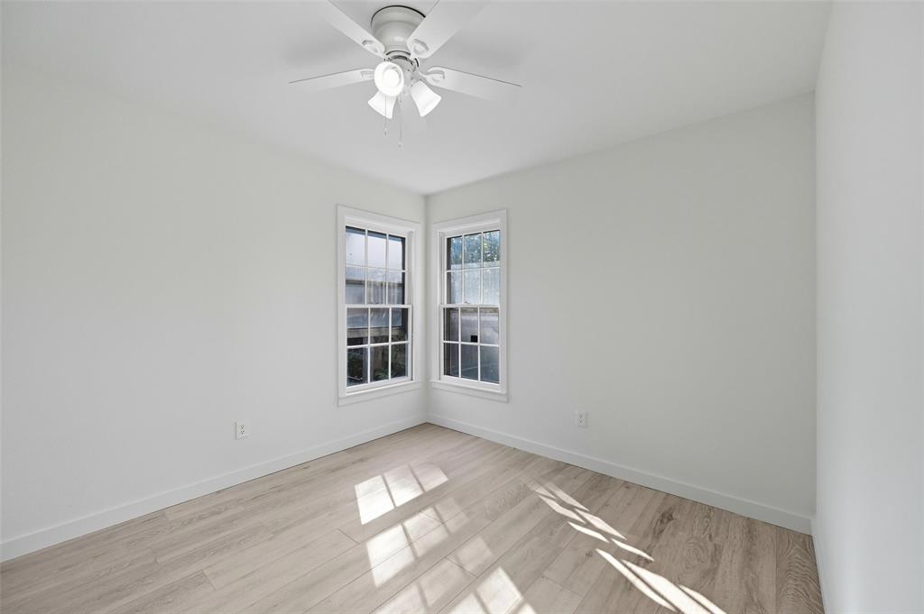 CHAMBERLAIN ARLINGTON HTS 2ND - Residential