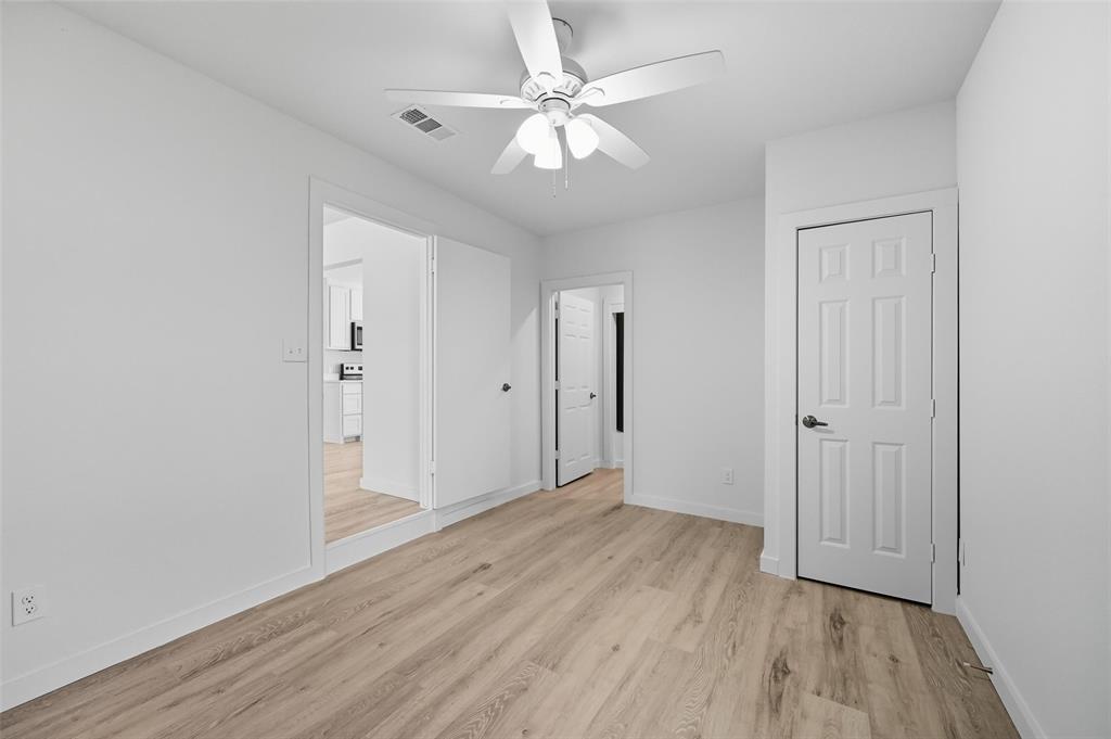 CHAMBERLAIN ARLINGTON HTS 2ND - Residential