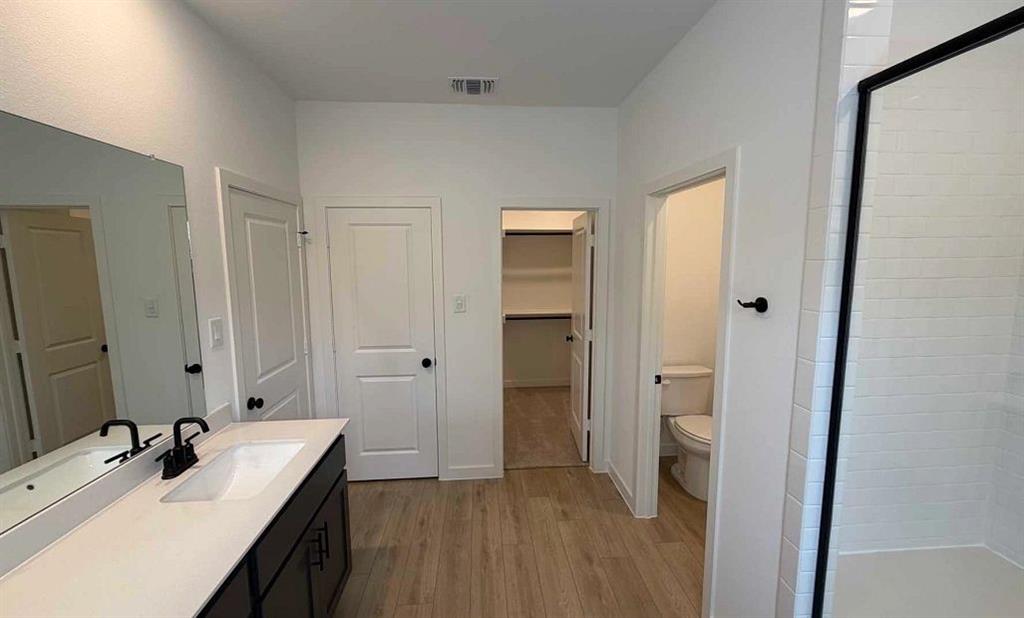 Sereno Oaks at Buckner Terrace - Residential