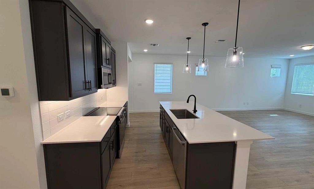 Sereno Oaks at Buckner Terrace - Residential