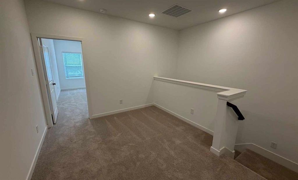 Sereno Oaks at Buckner Terrace - Residential