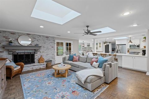 4337 Lanark Avenue Fort Worth TX 76109
