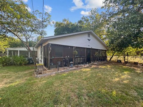 A home in Whitesboro