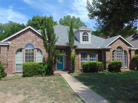 A home in DeSoto