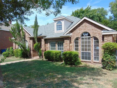 A home in DeSoto