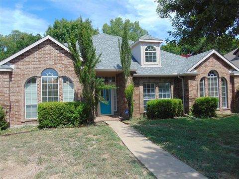 A home in DeSoto