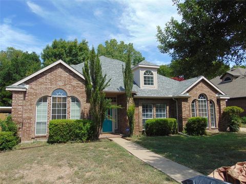 A home in DeSoto