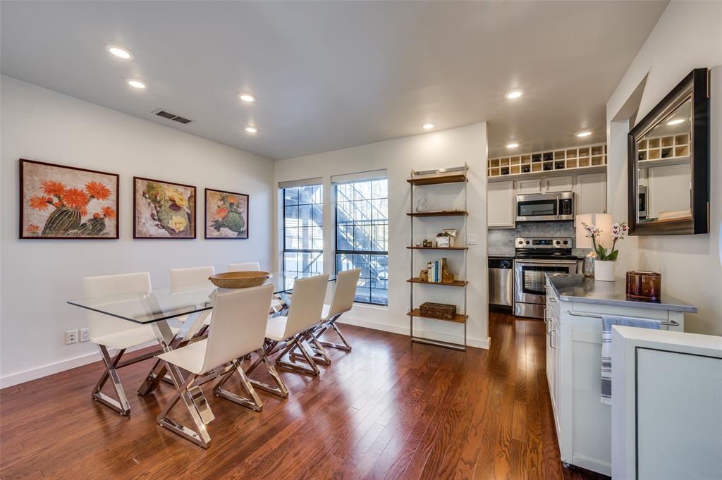 4403 Buena Vista Street 1