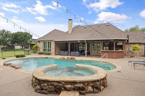 805 Mallard Pointe Drive Granbury TX 76049