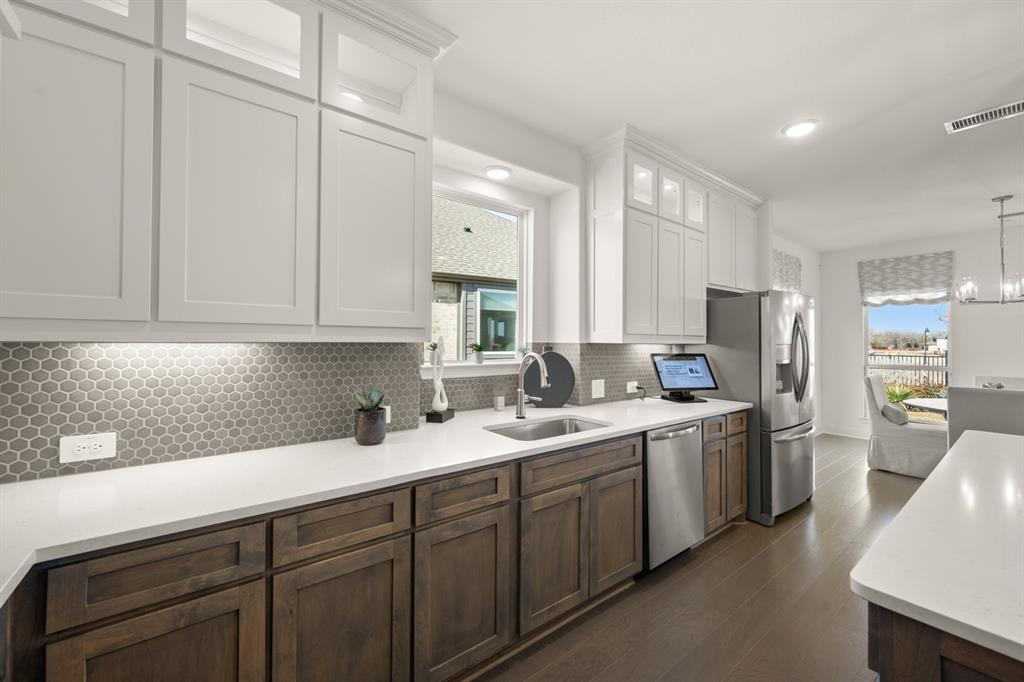 Oaks of North Grove - Residential