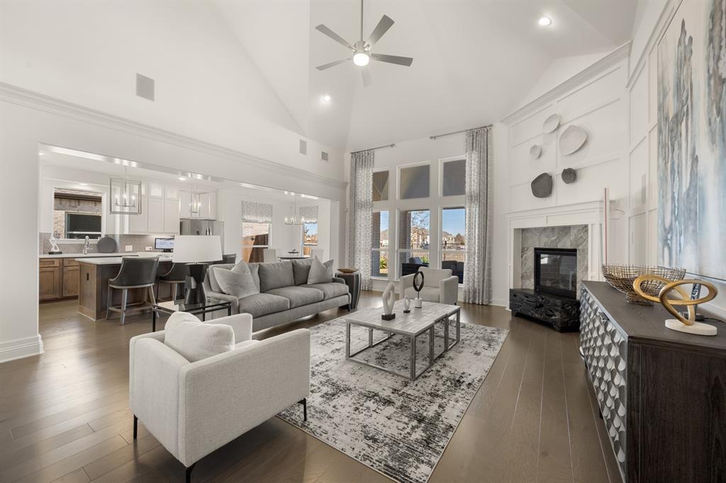 Oaks of North Grove - Residential