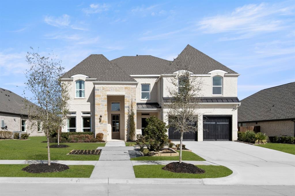 Oaks of North Grove - Residential