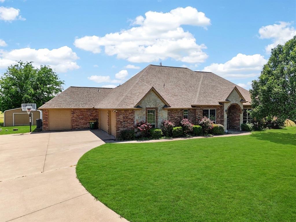 1035 Highland Road
