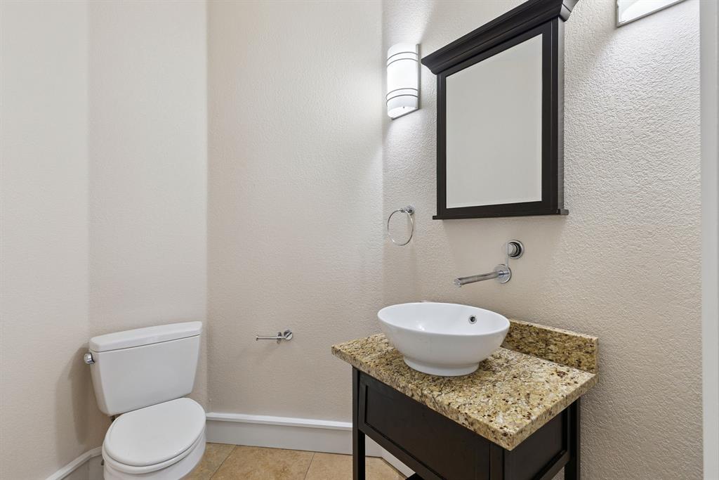 Bryan Square Twnhms - Residential