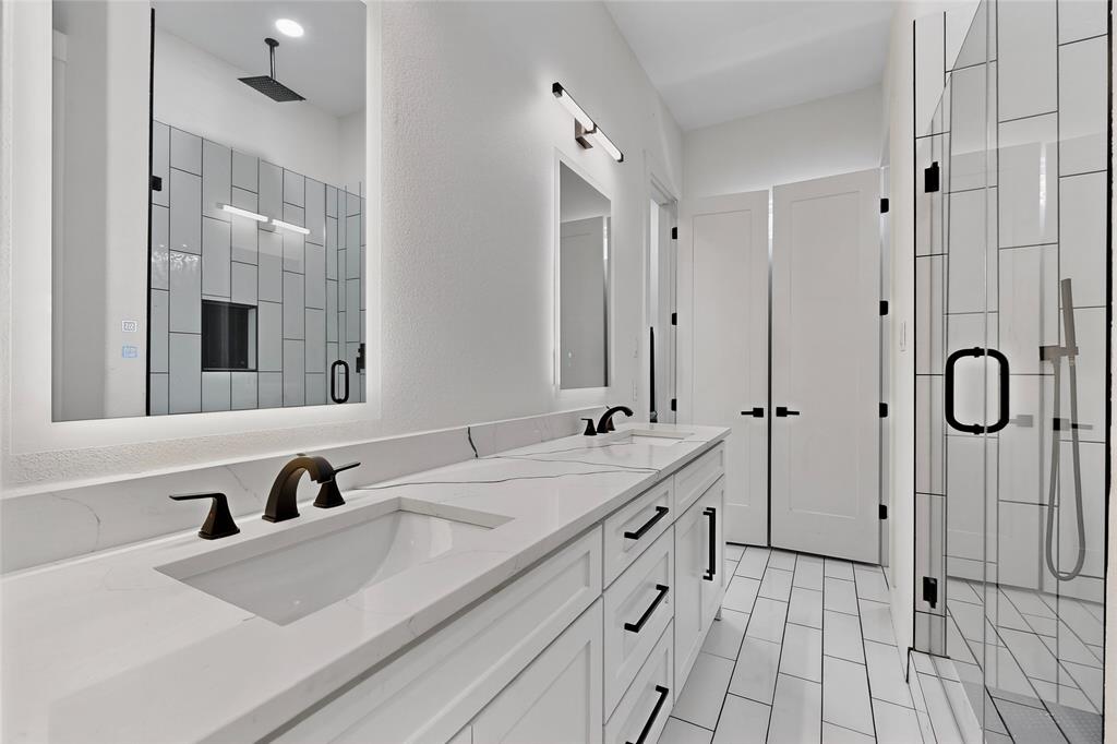 Mount Auburn - Residential