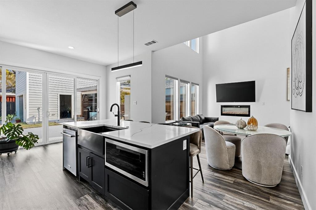 Mount Auburn - Residential